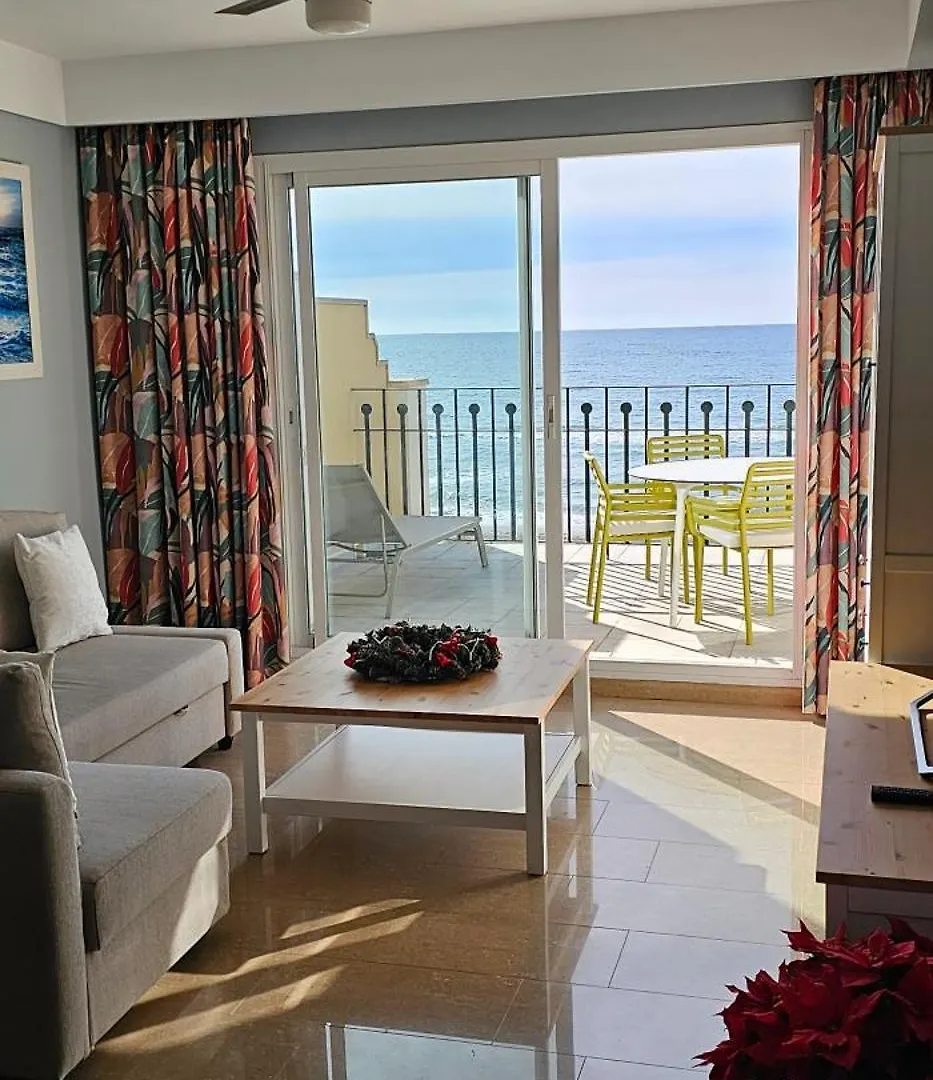 Apartment Euromar Beachfront & Parking Torrox Spain